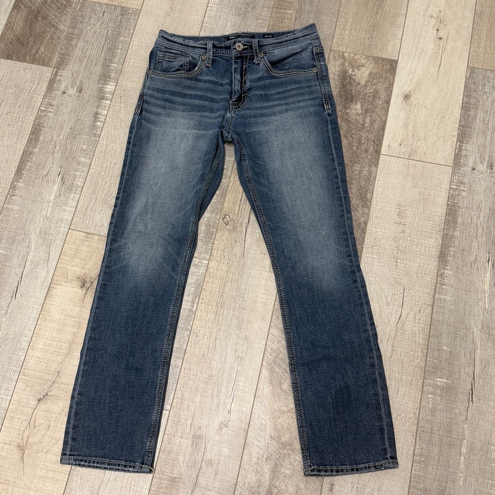 BKE Jake Straight Jeans Mens 32x30 Blue Wash Denim V Stitch Pockets